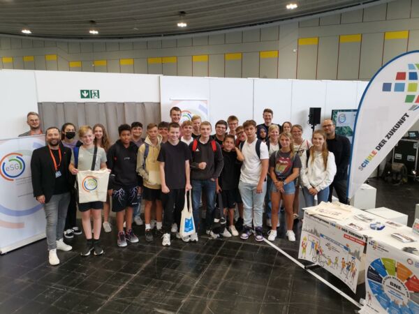 THG on Tour: Die Schülergenossenschaftsfirma besucht Nachhaltigkeitsmesse